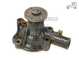 Bomba de agua Austin Rover cuerpo de hierro .