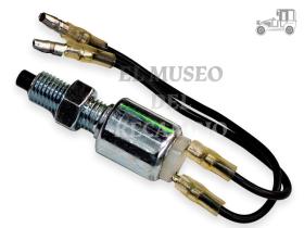 Interruptor mecánico luces de freno Nissan Recambio