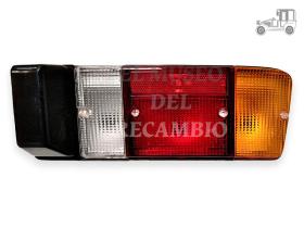 Piloto trasero derecho con marcha atrás Seat 127 CL Iluminación