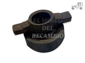 Collarin rodamiento embrague Seat 600 con soporte MUSEO