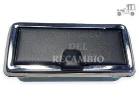 Cenicero negro Seat 600 MUSEO