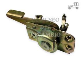 Cerradura puerta derecha Seat 600 E L manecilla de pulsador MUSEO