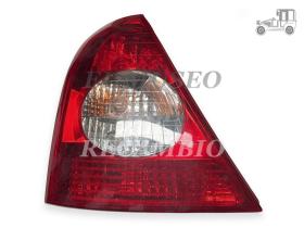 Piloto trasero izquierdo Renault Clio II Recambio