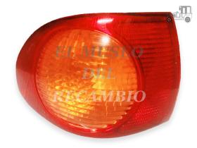 Piloto trasero izquierdo exterior Toyota Corolla Recambio