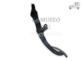 Pedal de embrague Seat 131 81- Recambio