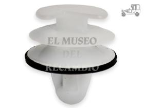 Grapa panel puerta Peugeot 205, 309 y 806 Recambio