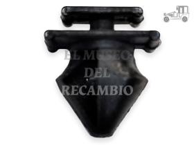 Grapa fijación moldura Citroën, Peugeot y Renault Recambio