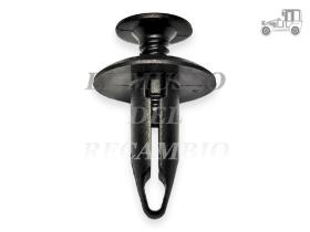 Grapa de fijación varios usos Ford Recambio