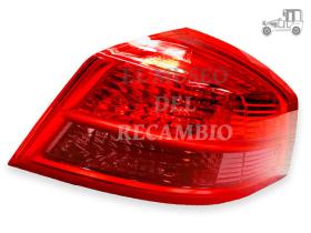 Piloto trasero derecho Renault Vel Satis Recambio