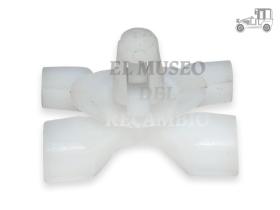 Grapa de moldura alta Seat Seat Clásico