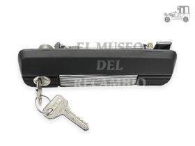 Manecilla exterior izquierda negra cromada Seat 127 LS y 133 Clausor