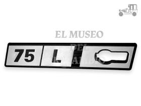 Anagrama izquierdo aleta Seat Ritmo "75L" Seat Clásico