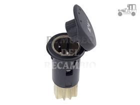 Toma de mechero universal con tapa 12V ACCESORIOS
