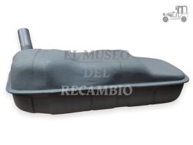 Depósito de gasolina Seat 133 bajo Seat Clásico