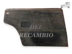 Panel de puerta trasera derecha con pulsador Seat 124 Carrocería