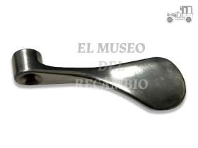 SEAT CLÁSICO AA075IA - Abridor interior izquierdo de aluminio Seat 850