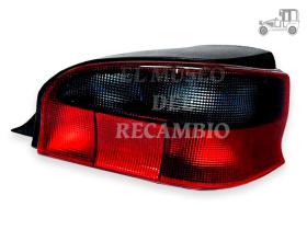 Piloto trasero derecho ahumado Citroen Saxo 96-99 Recambio