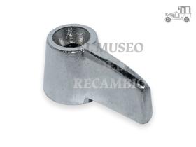 Seguro de puerta cromado Seat 600 N-D MUSEO