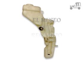 Depósito de limpia Audi A4 .
