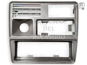 Panel frontal interior marrón Seat Seat Clásico