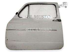 Puerta izquierda con pulsador usada Seat 600E MUSEO