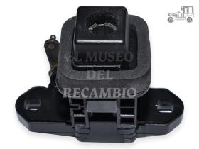 Pulsador de maletero Fiat Uno- sin llave Recambio