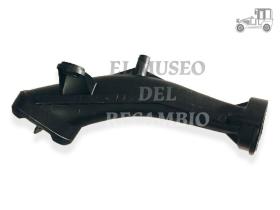 Tubo de admisión Volkswagen Golf IV .