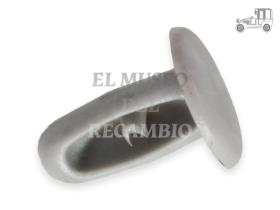 Grapa cubre soporte rodillo puerta corredera Volkswagen Recambio