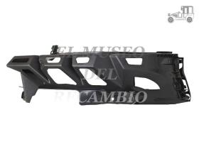 Soporte trasero derecho de parachoques Renault Megane II Recambio